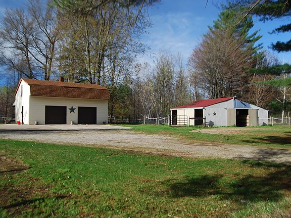 2 story garage, 4 stall barn
