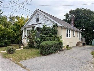 1st image of 25 Lyons Ct