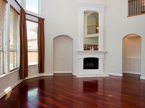 2nd image of 12423 Salt Grass Ln