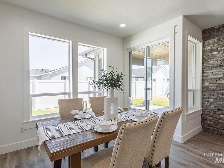 1668 Sandbar Rd — Photo 11