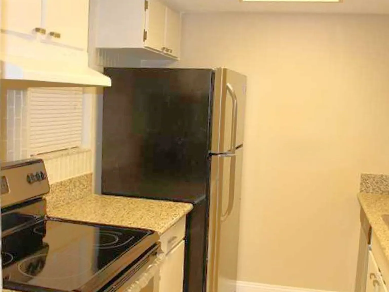 1999 Kings Hwy Bldg 13 Unit 135B — Photo 3