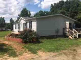 76 Whitaker St, Lawrenceville, VA 23868