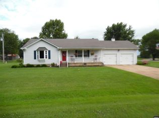 120 Elmwood St, Union City, TN 38261