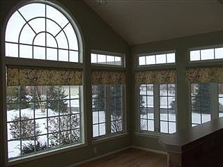 5th image of 3990 Top Flite Ln
