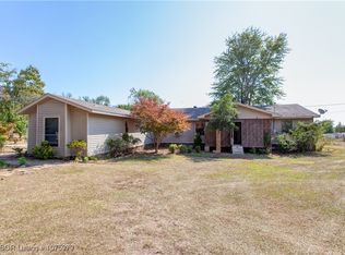 10406 Friendly Ln, Mulberry, AR 72947