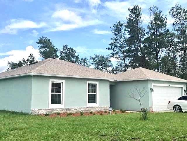 1st image of 190 Maple Dr