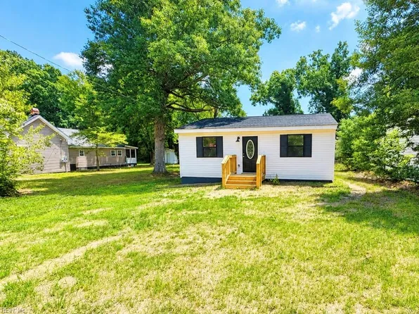 15105 1st St, Dewitt, VA 23840