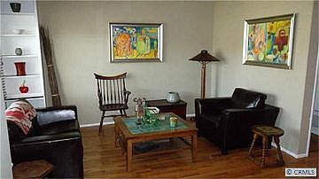 4th image of 1004 Nutwood Ave