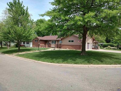 1710 Belmont Ct, Emporia, KS, 66801