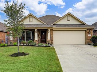 6823 Linden Creek Ln, Dickinson, TX 77539