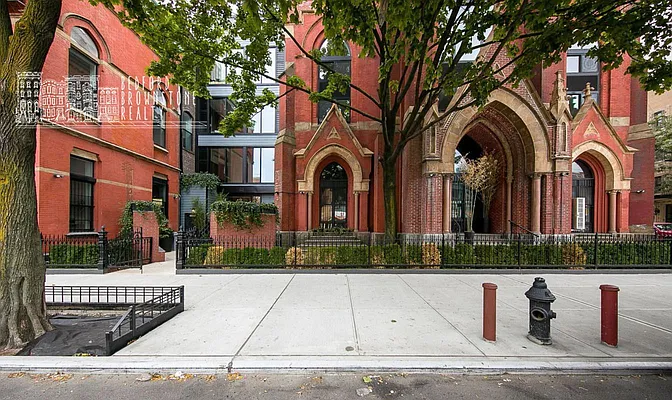 Rented by Bedford Brownstone Realty | media 27