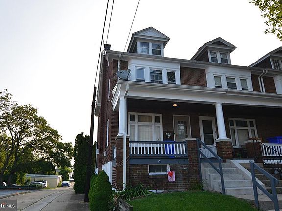 2nd image of 17 Angelica St
