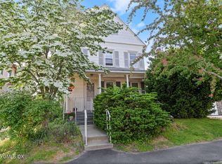 21 Ridge St, Greenwich, CT 06830