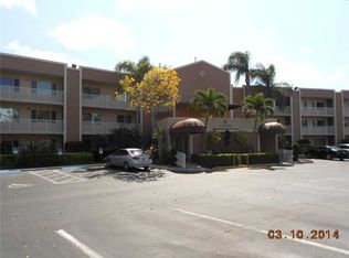 7194 S Devon Dr, Tamarac, FL 33321