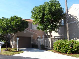 11151 Nautilus Dr, Hollywood, FL 33026