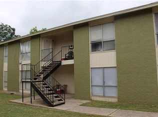 100 Uhland Rd APT 3, San Marcos, TX 78666