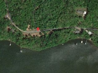 420 Meredith Lake Rd, Townville, SC 29689