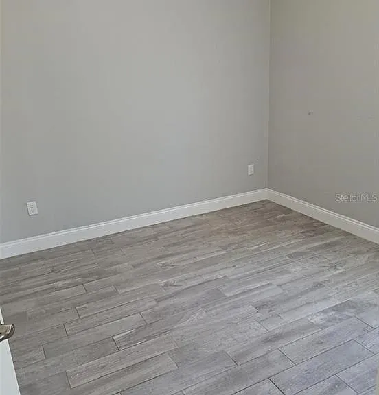 20627 Majestic St — Photo 7