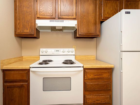 5th image of 5421 Fiesta Ln