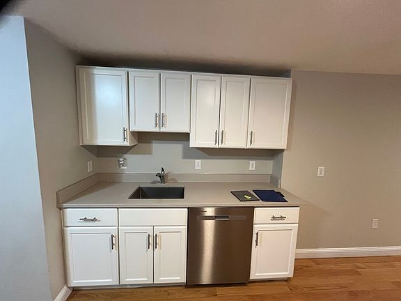 2nd image of 204 N Franklin St #204
