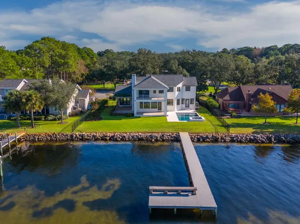 114 Sunset Cv, Niceville, FL 32578