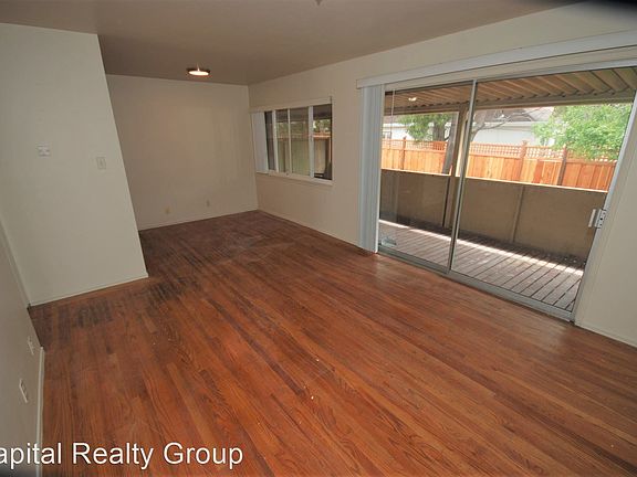 2nd image of 1427 El Camino Real APT 11