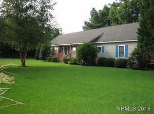 705 Warren Dr, Oriental, NC 28571