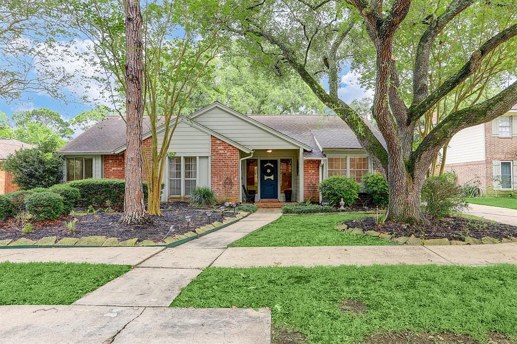 16210 Longvale Dr, Houston, TX 77059 MLS 35644031 Zillow