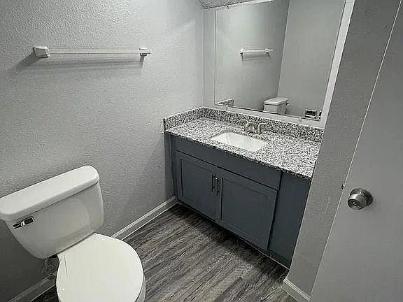 5th image of 2425 Barnard Rd #250ed9275