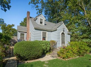 205 Brook Rd, Mahopac, NY 10541