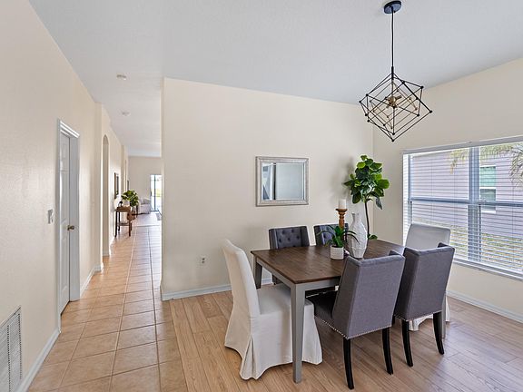 5th image of 9632 Cypress Harbor Dr