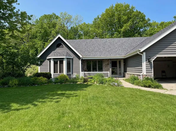 4535 South Mary LANE, New Berlin, WI 53151
