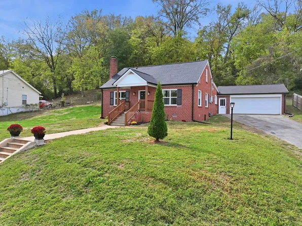 311 Edgewood Ave, Mount Pleasant, TN 38474