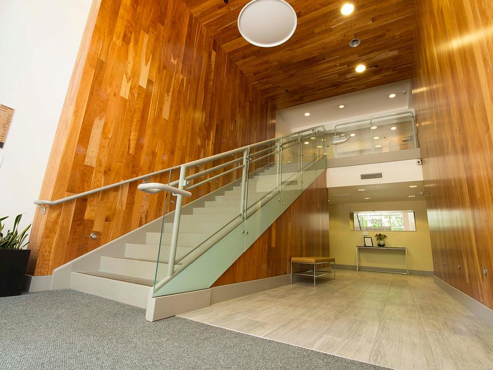 2nd image of 1020 12th St APT 402