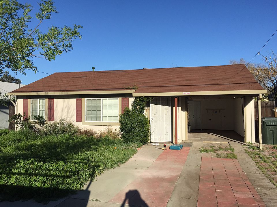 1st image of 2737 Alcala St