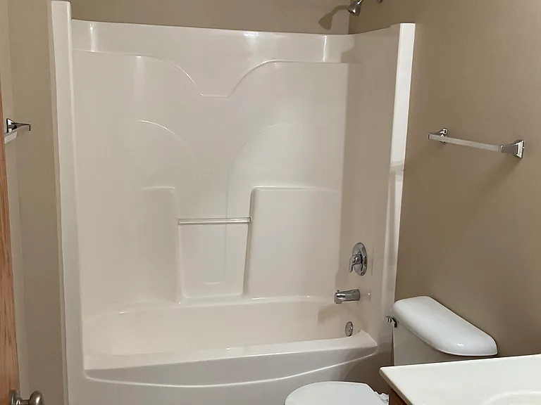 Master Suite 1 private bath