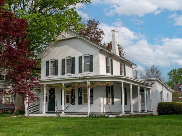 113 W North Shore Dr, South Bend, IN 46617