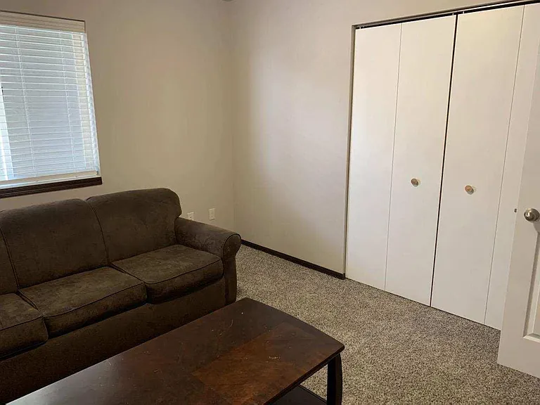 300 Ivy East Rd — Photo 11