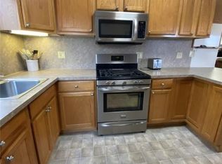 143 Prospect Hill Rd, Colchester, CT 06415