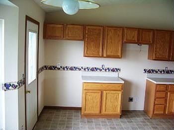 3rd image of 1375 Gray Meadow Dr