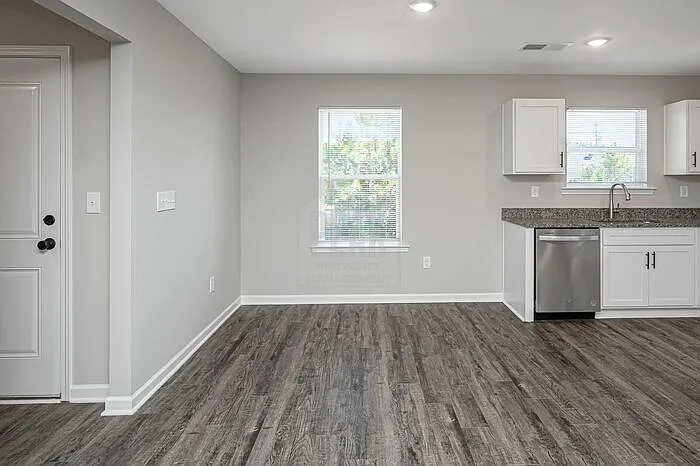 540 Woodland Cir — Photo 22