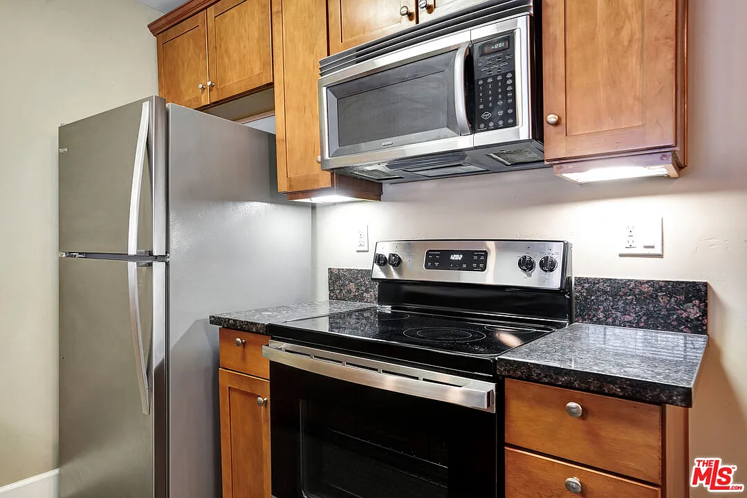 1 bed, 1.0 bath, 663 sqft, $2,650 — Photo 4