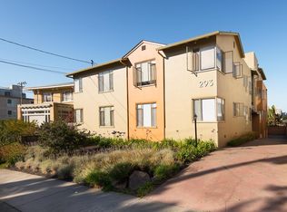 293 Euclid Ave, Oakland, CA 94610