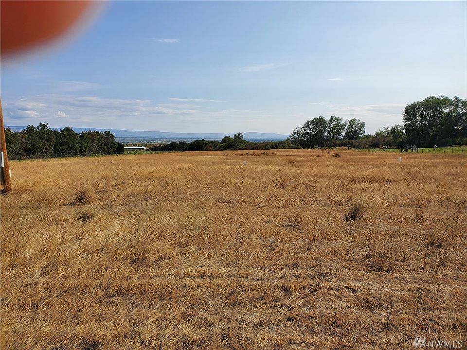 2nd image of 3210 Killmore Rd