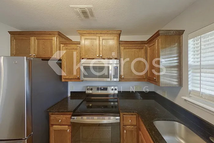 4506 S Roberts St — Photo 11