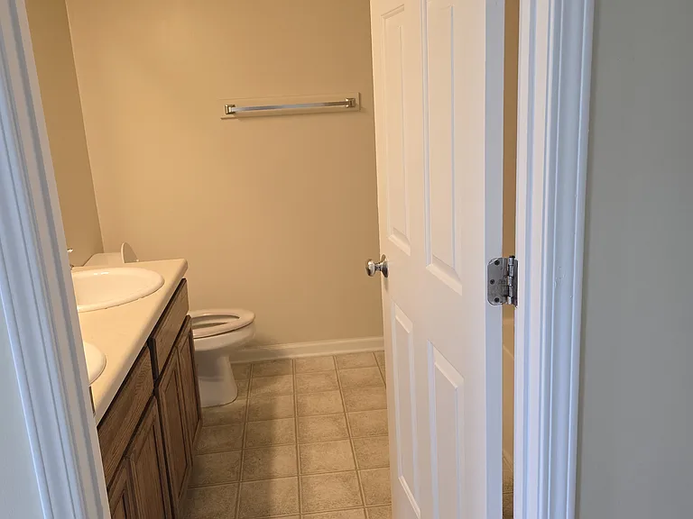 3107 Forrestal Dr — Photo 10