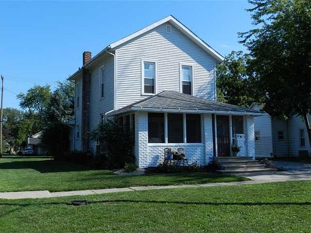 1st image of 116 W Cornelia St
