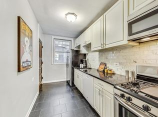 1211 W Granville Ave #1B, Chicago, IL 60660