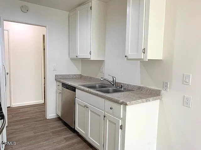 2659 E Harbor Blvd — Photo 6