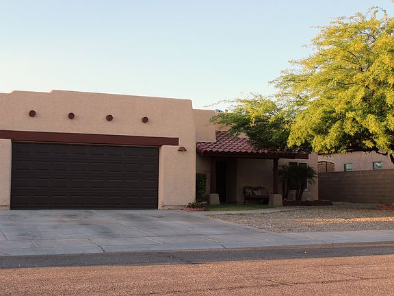 2nd image of 10614 E 38th Pl